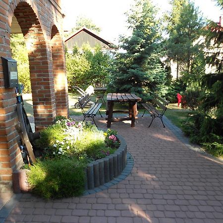 Na Skraju Lasu Chodel Exterior foto